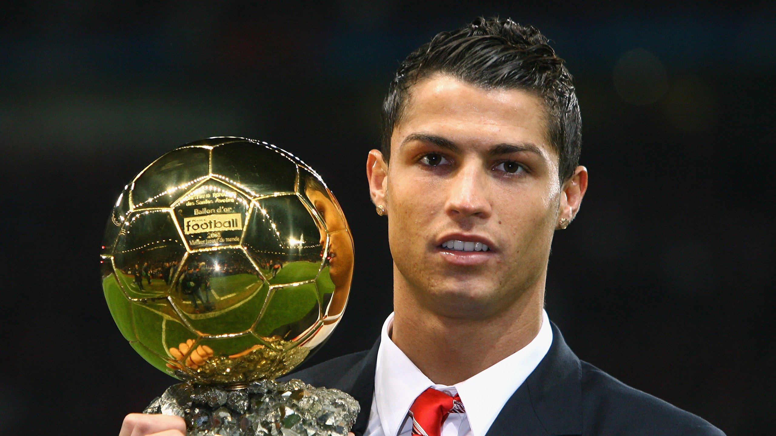 爱游戏手机游戏-《电竞行业首个行业标准发布,推进健康发展》,电竞行业政策及监管动态